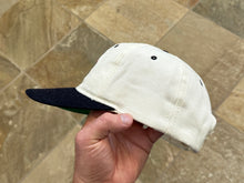 Load image into Gallery viewer, Vintage New York Yankees Sports Specialties Plain Logo Snapback Baseball Hat