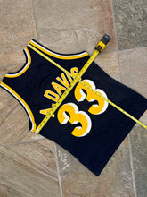 Load image into Gallery viewer, Vintage Indiana Pacers Antonio Davis Champion Basketball Jersey, Size 40, Medium
