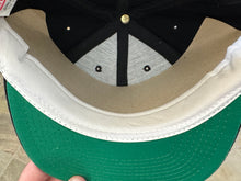 Load image into Gallery viewer, Vintage Los Angeles Kings American Needle Snapback Hockey Hat