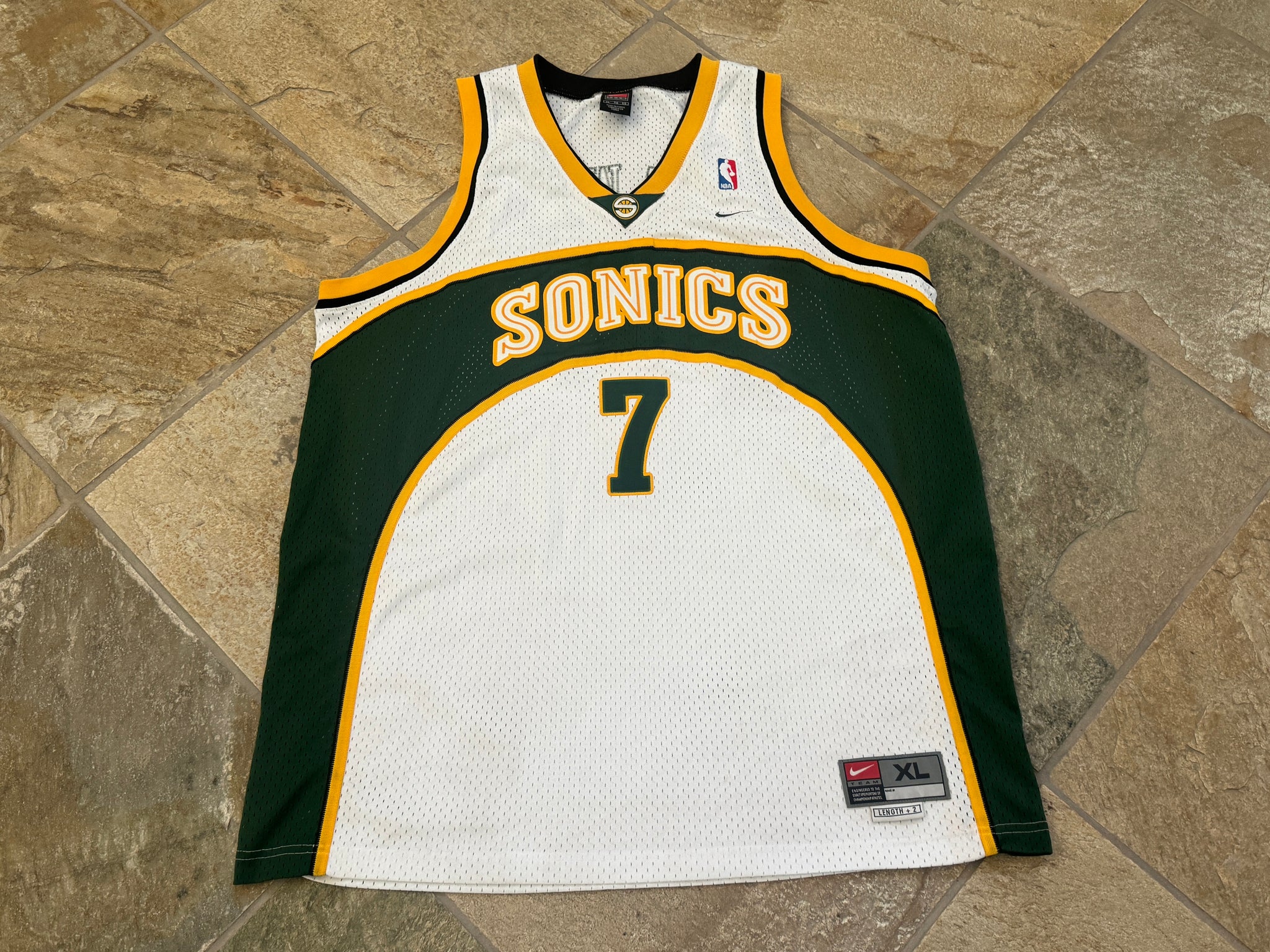 Vintage Seattle SuperSonics Rashard Lewis Nike Basketball Jersey