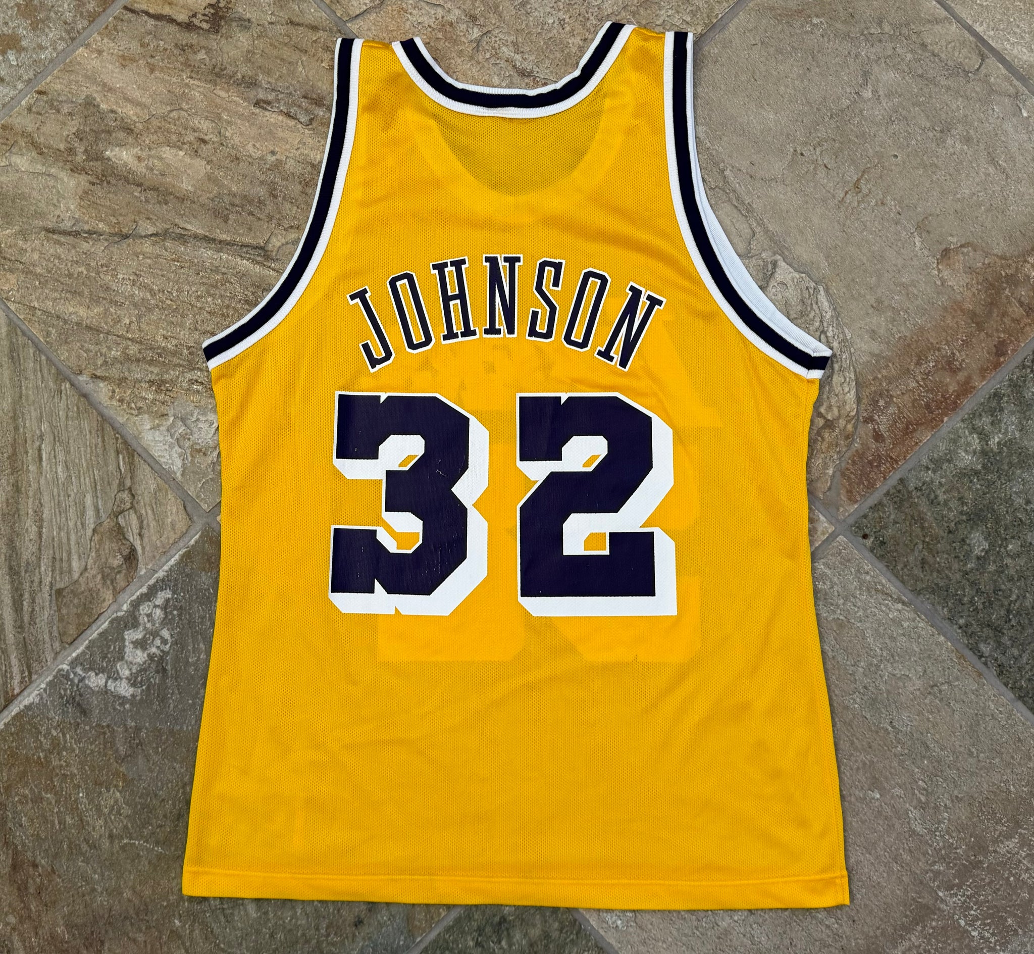 Magic johnson champion best sale jersey