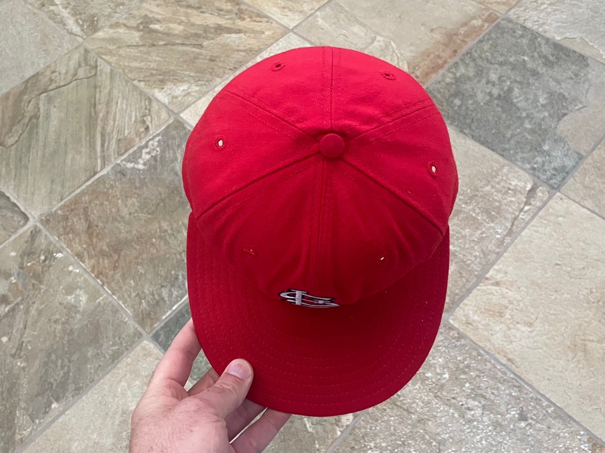 Vintage St. Louis Cardinals New Era Pro Fitted Baseball Hat, Size 6 7/ –  Stuck In The 90s Sports