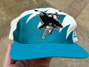 Vintage San Jose Sharks Logo Athletic Sharktooth Snapback Hockey Hat