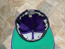 Load image into Gallery viewer, Vintage Phoenix Suns Starter Stretch Fit Basketball Hat