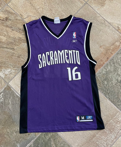 Vintage Sacramento Kings Peja Stojakovic Reebok Basketball Jersey, Size Medium