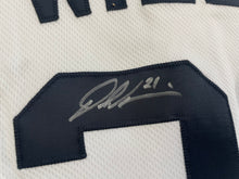 Load image into Gallery viewer, Vintage Detroit Tigers Dontrelle Willis Game Worn Majestic Baseball Jersey