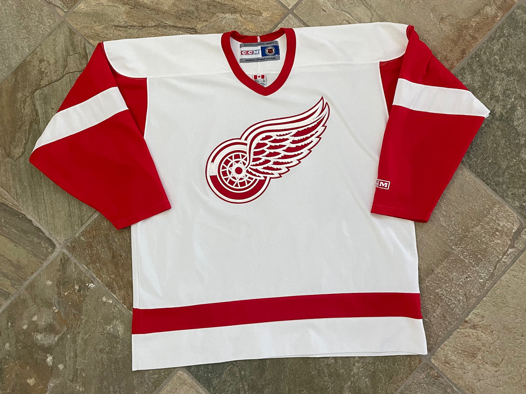 Vintage Detroit Red Wings CCM Hockey Jersey, Size XL