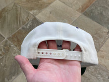 Load image into Gallery viewer, Vintage Washington Huskies Sports Specialties Script Snapback College Hat