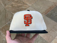 Load image into Gallery viewer, Vintage San Francisco Giants New Era Pro Fitted Baseball Hat, Size 6 3/4