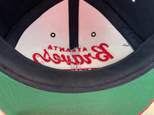 Load image into Gallery viewer, Vintage Atlanta Braves Starter Tailsweep Snapback Baseball Hat