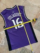 Load image into Gallery viewer, Vintage Sacramento Kings Peja Stojakovic Reebok Basketball Jersey, Size Medium