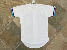 Load image into Gallery viewer, Vintage Toronto Blue Jays Russell Baseball Jersey, Size 40, Medium