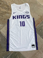 Load image into Gallery viewer, Sacramento Kings Frank Mason III Game Worn Nike Basketball Jersey, Size Large