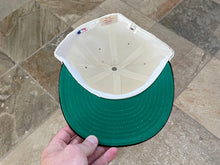 Load image into Gallery viewer, Vintage San Francisco Giants New Era Pro Fitted Baseball Hat, Size 6 3/4