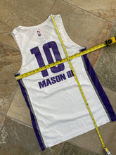 Load image into Gallery viewer, Sacramento Kings Frank Mason III Game Worn Nike Basketball Jersey, Size Large