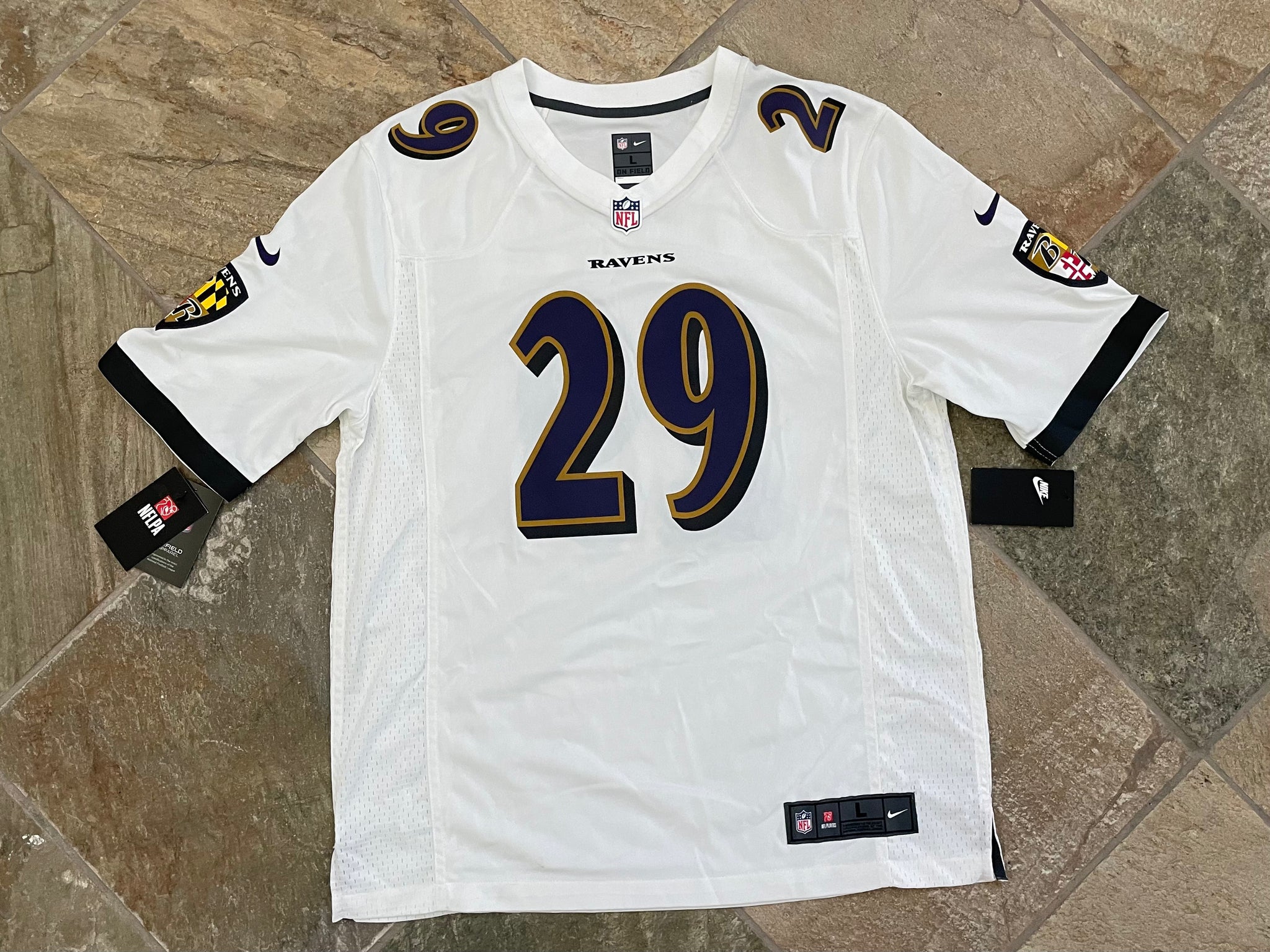 Earl thomas jersey hot sale nike