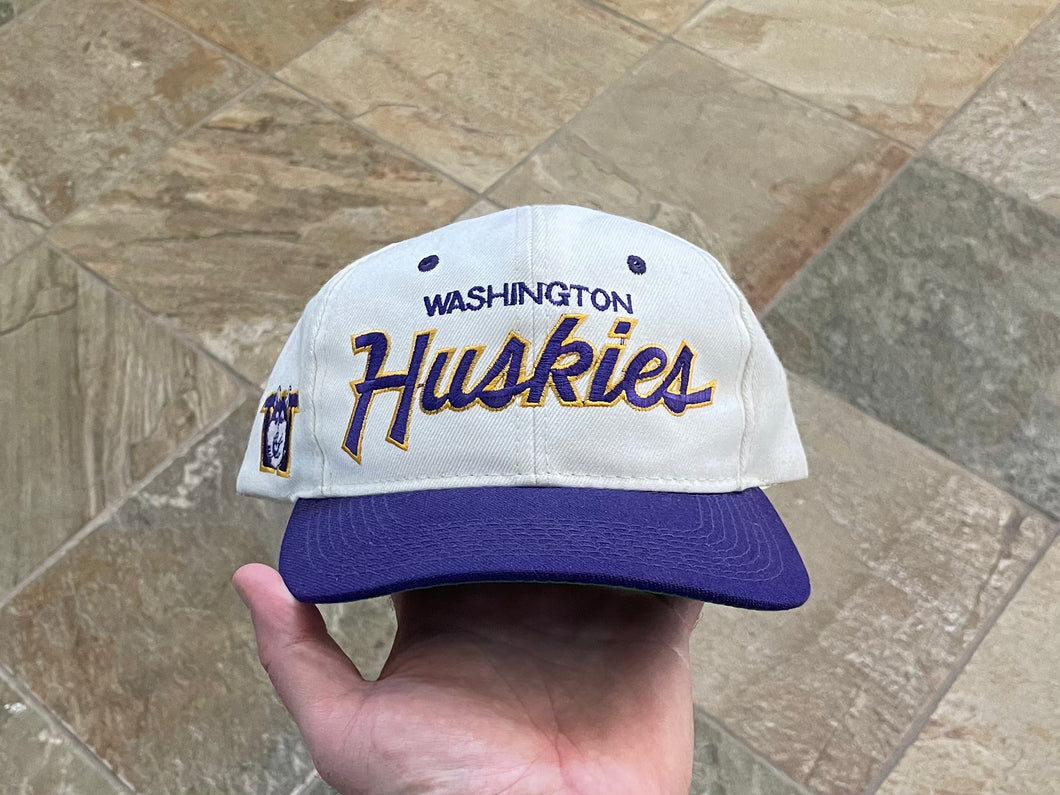 Vintage Washington Huskies Sports Specialties Script Snapback College Hat