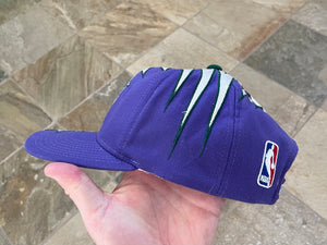 Vintage Milwaukee Bucks Starter Shockwave Strapback Basketball Hat