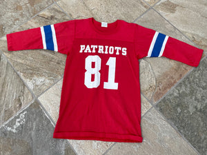 Vintage New England Patriots Rawlings Jersey Football TShirt, Size Youth Medium, 10-12