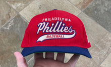 Load image into Gallery viewer, Vintage Philadelphia Phillies Starter Tailsweep Snapback Baseball Hat