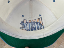 Load image into Gallery viewer, Vintage UCLA Bruins New Era Snapback College Hat