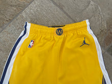 Load image into Gallery viewer, Golden State Warriors Nike Jump Man Basketball Shorts, Size Youth Medium, 10-12