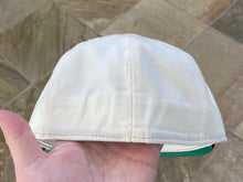 Load image into Gallery viewer, Vintage San Francisco Giants New Era Pro Fitted Baseball Hat, Size 6 3/4