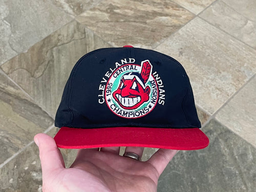 Vintage Cleveland Indians 1995 Central Champions Starter Snapback Baseball Hat