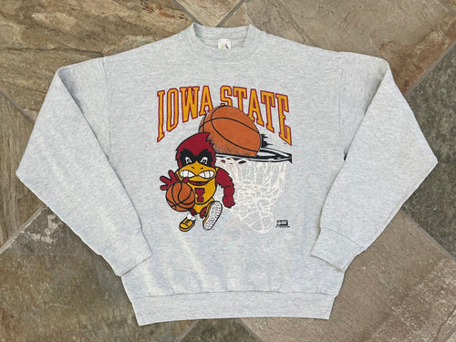 Vintage Iowa State Cyclones Basketball College Sweatshirt, Size Medium