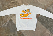 Load image into Gallery viewer, Vintage Tennessee Volunteers Garfield Football College Sweatshirt, Size Medium