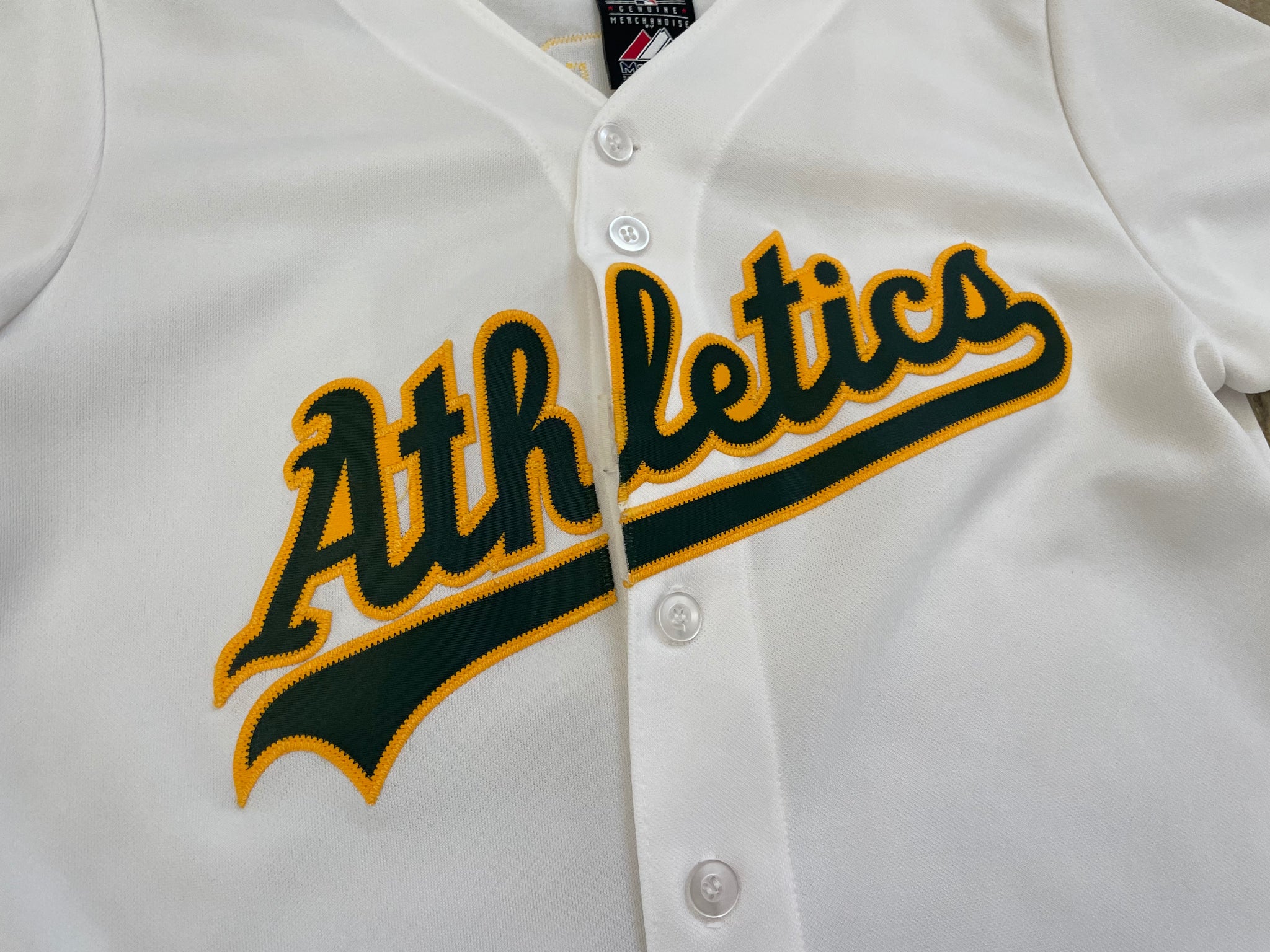 Oakland Athletics Josh Reddick Majestic Baseball Jersey Size Women s Stuck In The 90s Sports