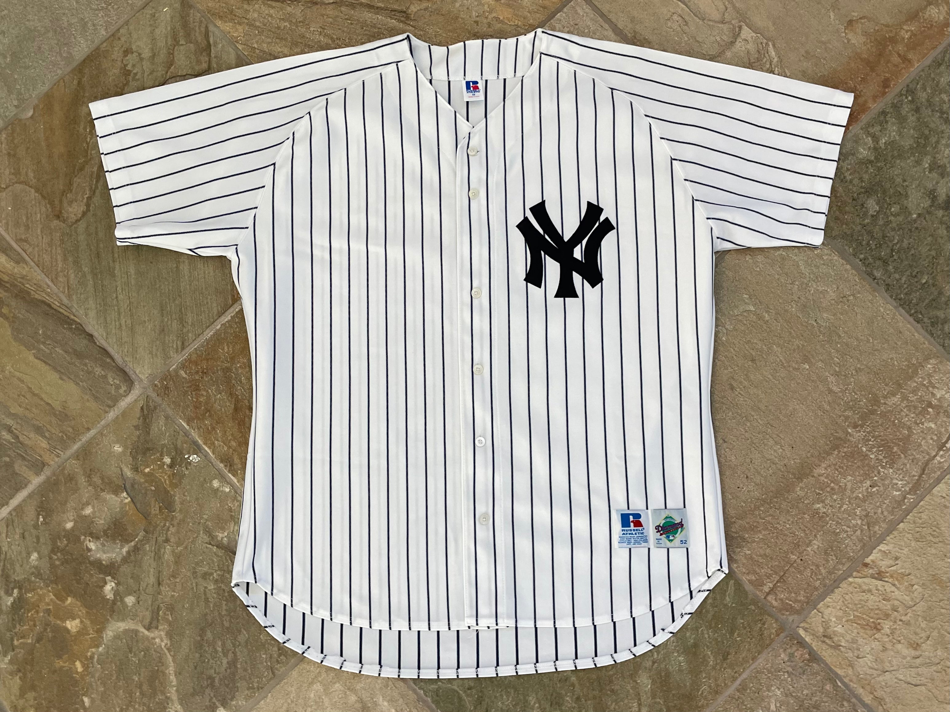 NWT MLB RUSSEL YOUTH JERSEY - NEW YORK YANKEES GREY/ PINK - 5/6