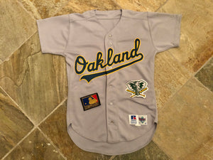 Vintage Oakland Athletics Team Issued Russell Athletic Diamond Collection Baseball Jersey, Size 40, Medium
