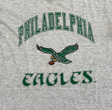 Load image into Gallery viewer, Vintage Philadelphia Eagles Russell Football Tshirt, Size Large