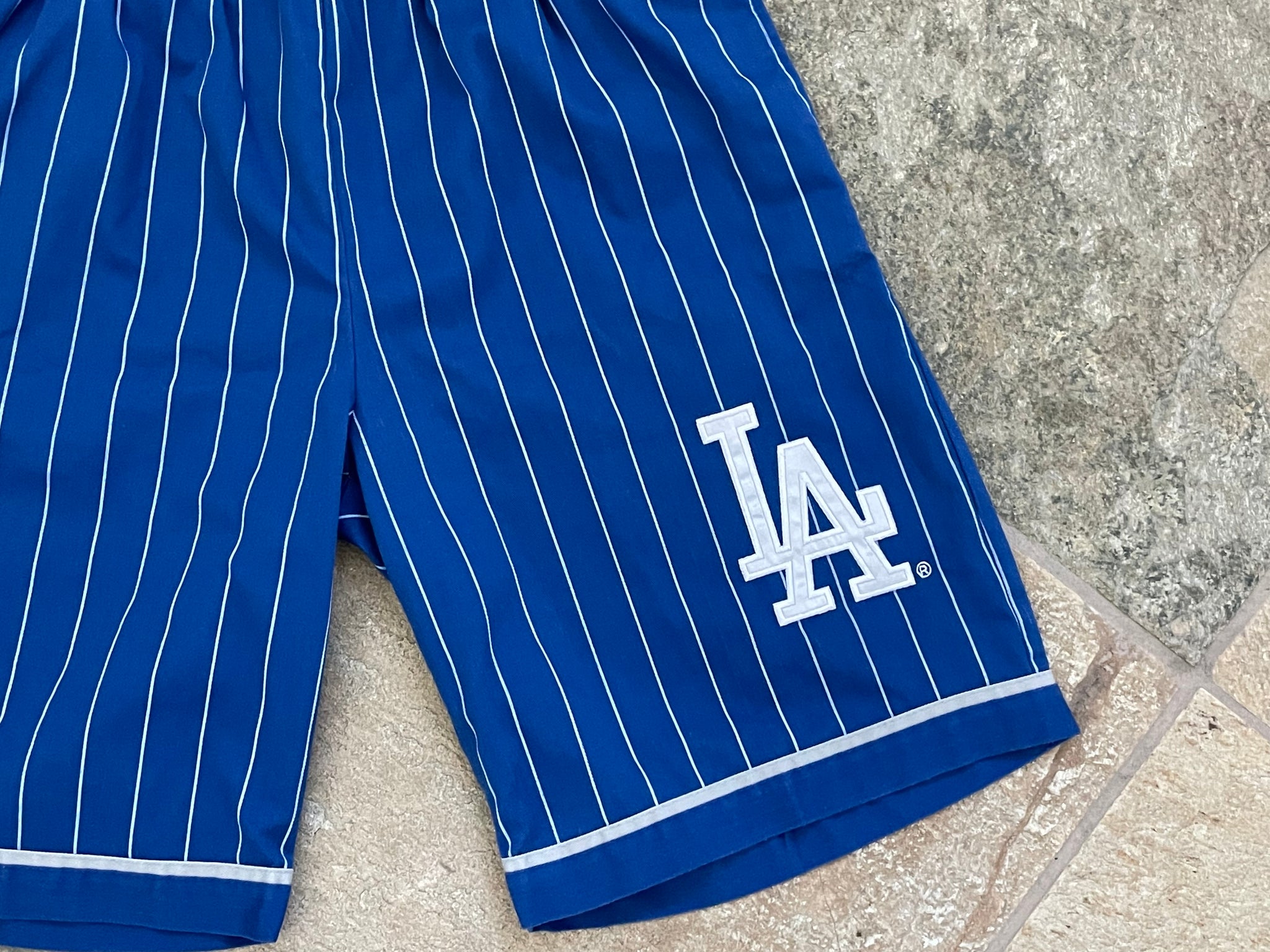 Vintage Los Angeles Dodgers Starter Pinstripe Baseball Shorts, Size Me –  Stuck In The 90s Sports