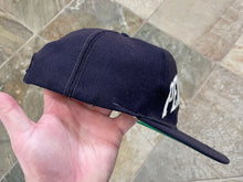 Load image into Gallery viewer, Vintage Penn State Nittany Lions Starter Arch Snapback College Hat