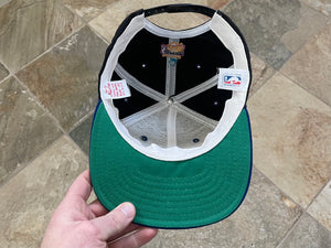 Vintage Dallas Mavericks New Era Snapback Basketball Hat