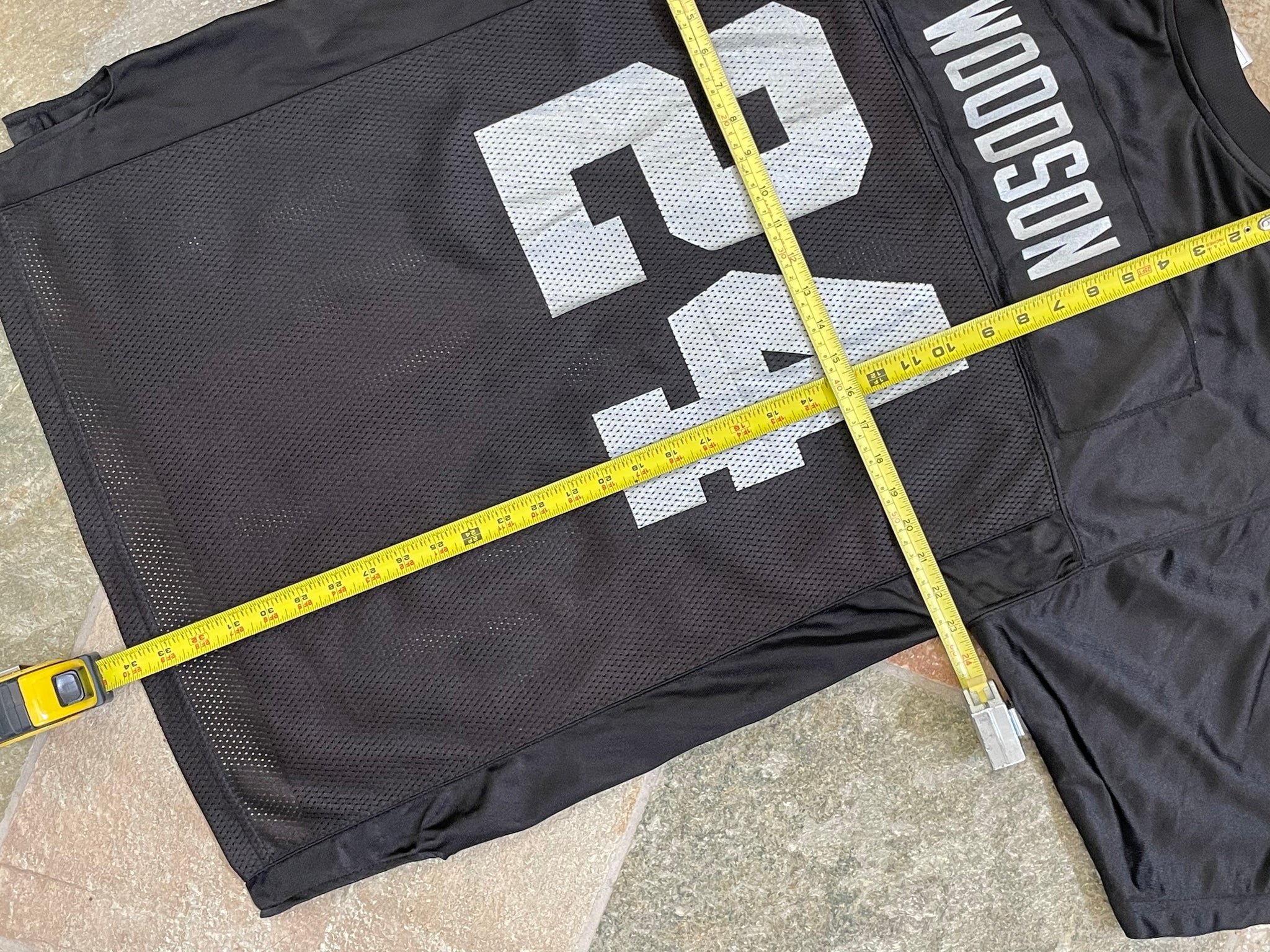 Vintage Oakland Raiders Charles Woodson Reebok Football Jersey, Size L –  Stuck In The 90s Sports