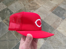 Load image into Gallery viewer, Vintage Cincinnati Reds Sports Specialties Snapback Baseball Hat