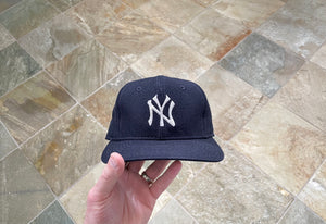 Vintage New York Yankees Sports Specialties Fitted Pro Baseball Hat, Size 7