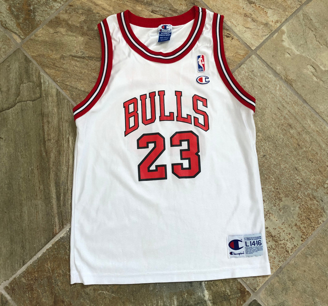 Vintage Chicago Bulls Michael Jordan Champion Youth Basketball Jersey, size 14-16