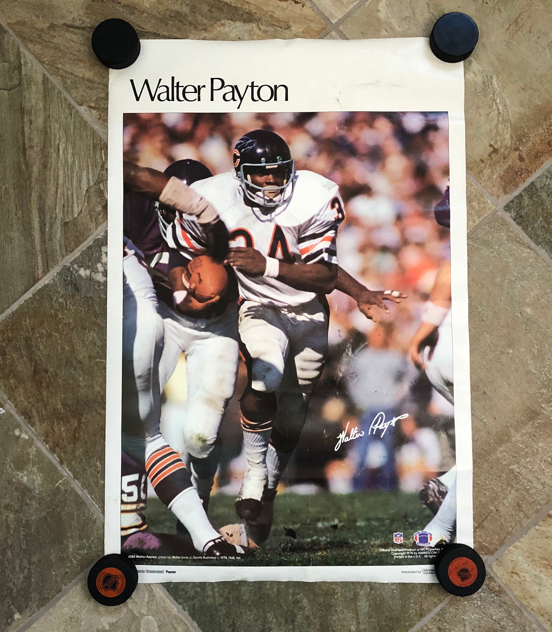 Vintage Chicago Bears Walter Payton NFL Football Poster – Stuck In The 90s  Sports