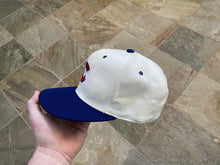 Load image into Gallery viewer, Vintage Chicago Cubs New Era Pro Fitted Baseball Hat, Size 7 5/8