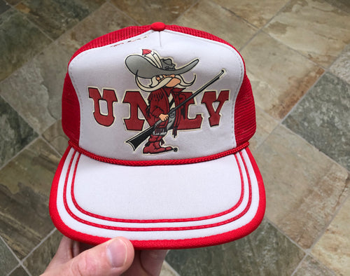 Vintage UNLV Runnin’ Rebels Trucker Snapback College Hat