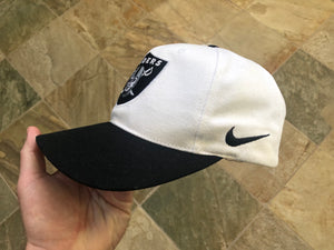 Vintage Oakland Raiders Nike Pro Line Snapback Football Hat