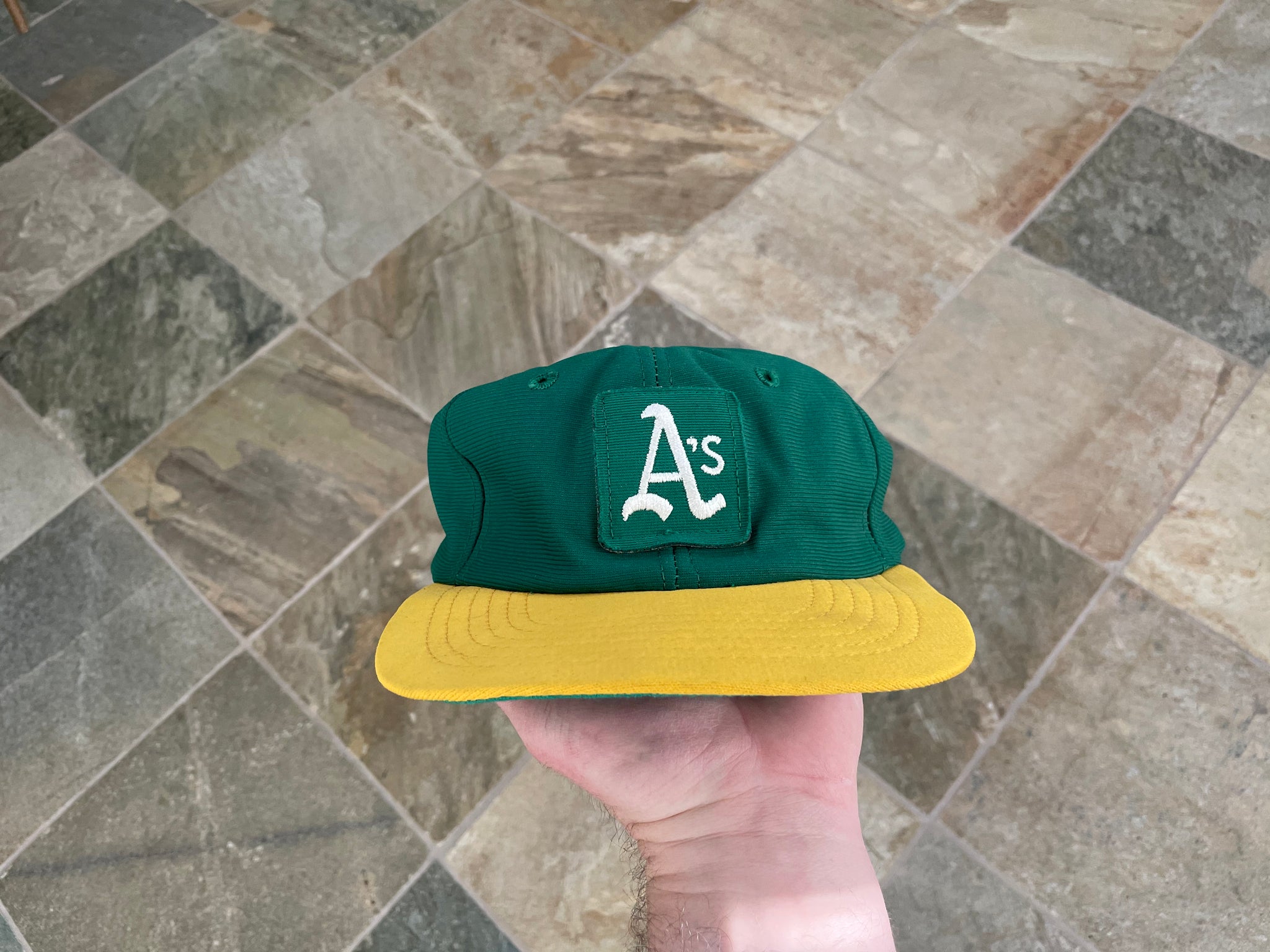 Vintage Oakland Athletics New Era Fitted Baseball Hat – Stuck In