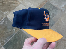 Load image into Gallery viewer, Vintage Atlanta Thrashers Logo 7 Snapback Hockey Hat