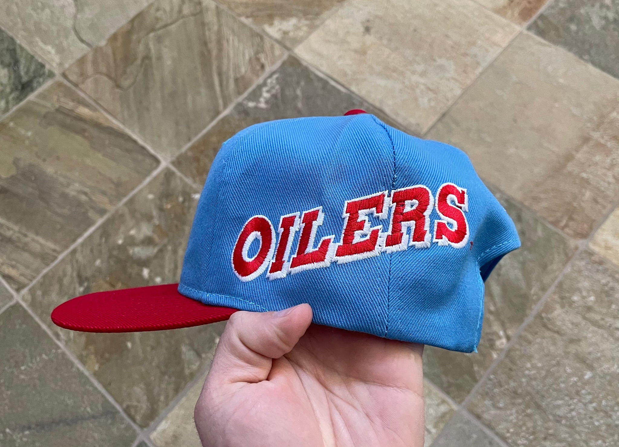 Vintage Houston Oilers Sports Specialties Plain Logo Snapback Football –  Stuck In The 90s Sports