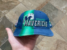Load image into Gallery viewer, Vintage Dallas Mavericks Sports Specialties Snapback Basketball Hat