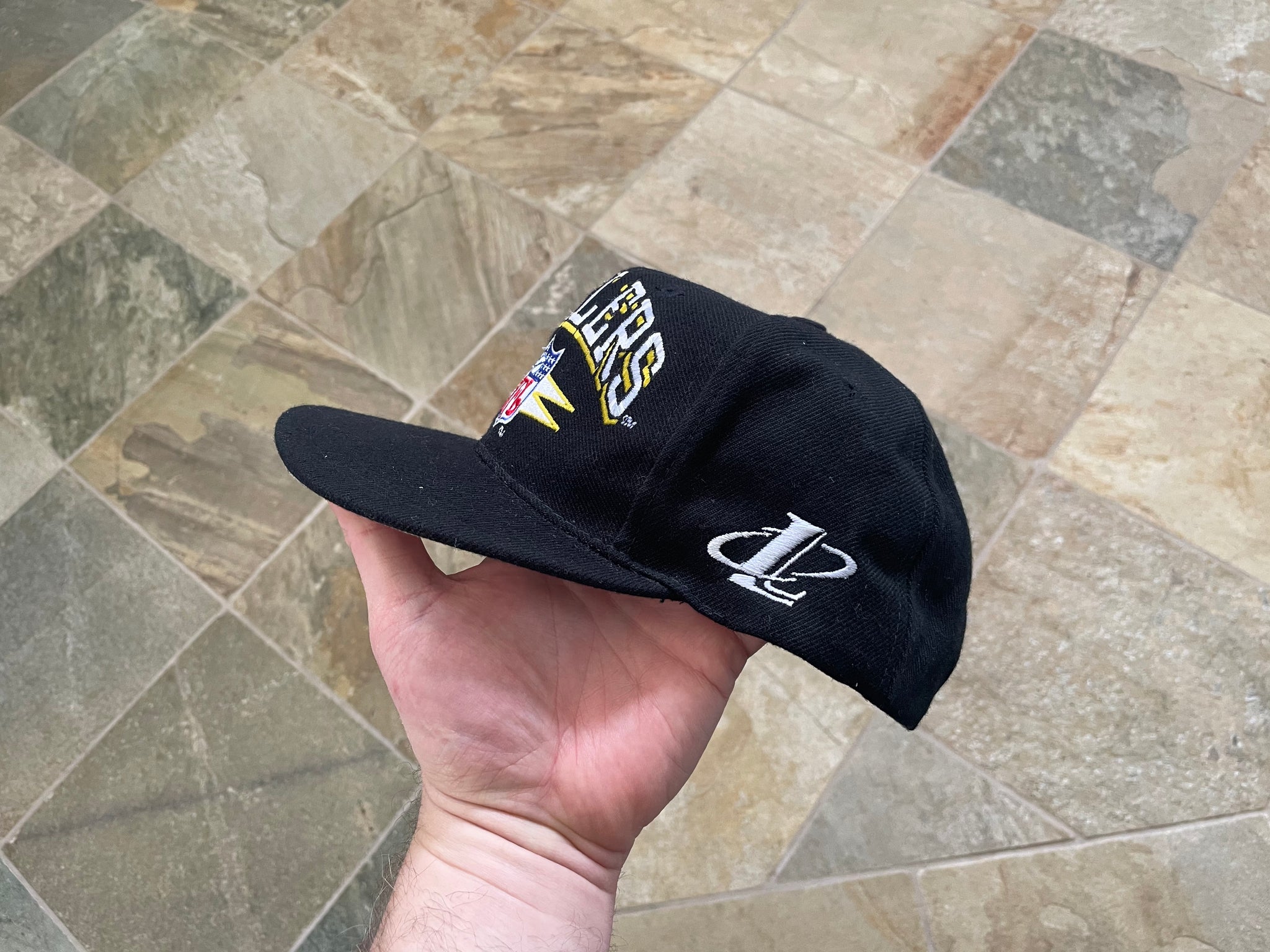 Vintage Pittsburgh Steelers Logo Athletic Splash Snapback Football Hat –  Stuck In The 90s Sports